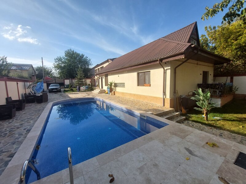 Casa individuala p+1, curte 650mp, piscina, lac Dobroesti, Cora Panteliomn